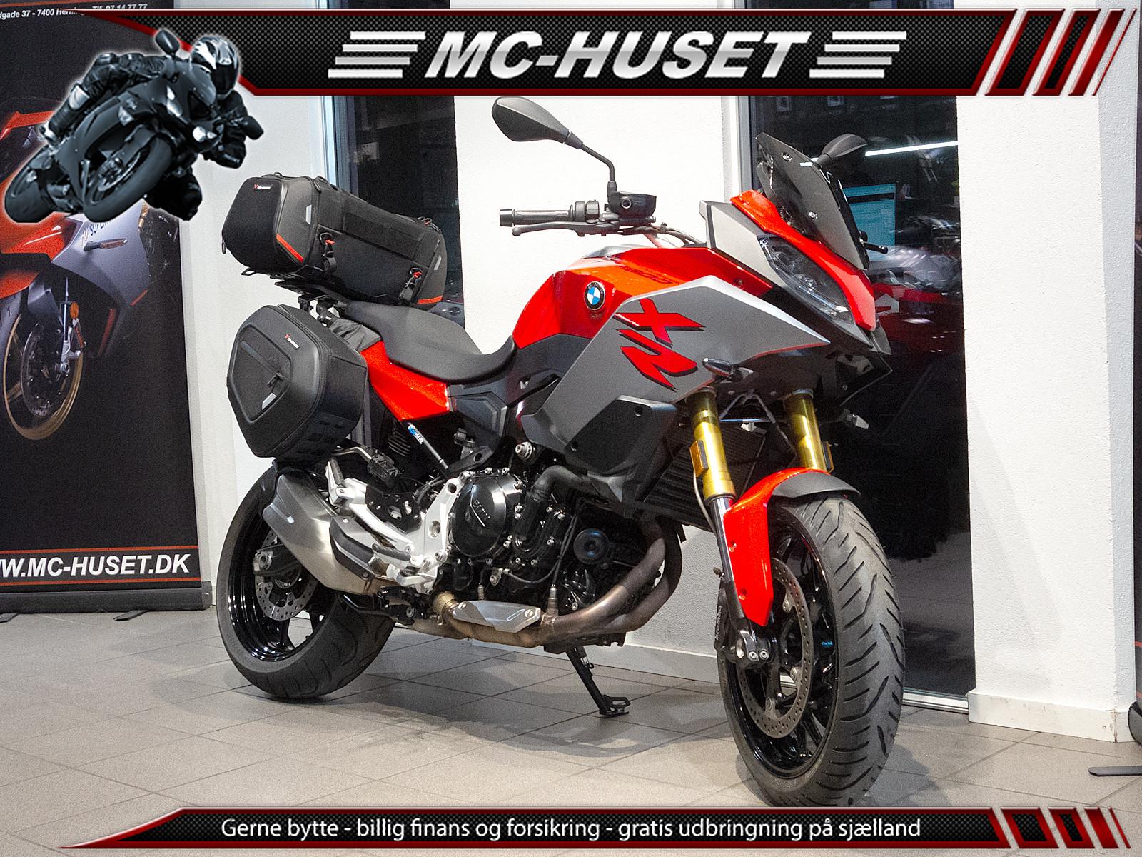 BMW F 900 XR