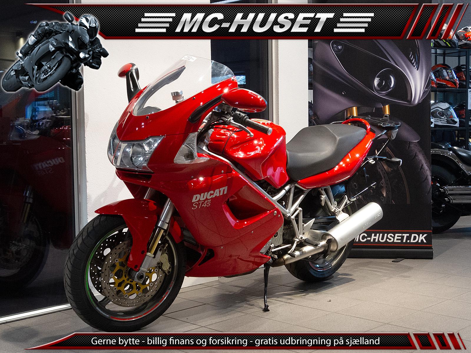 Ducati ST4