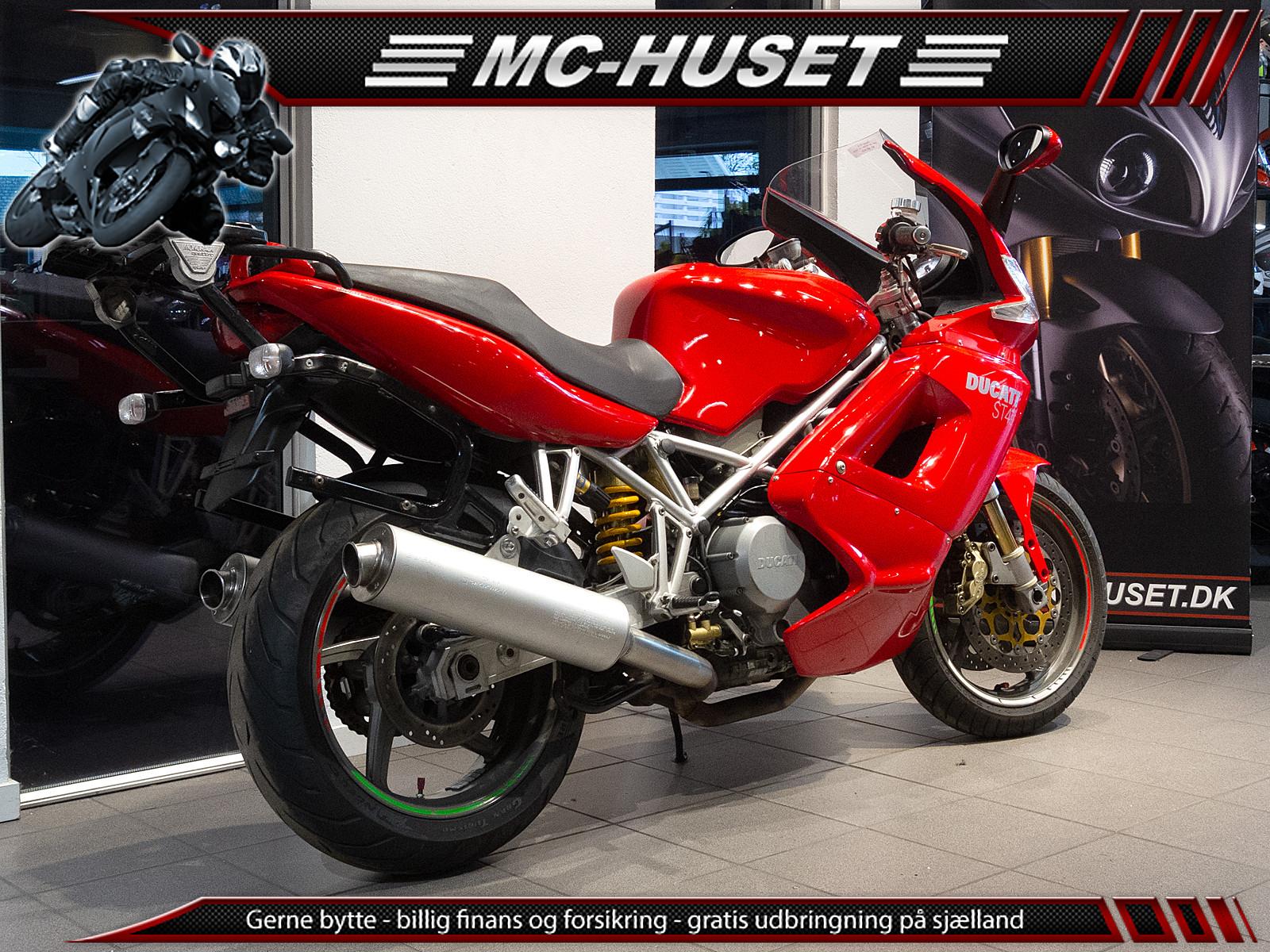 Ducati ST4