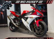 Yamaha YZF R1