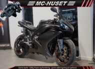 Yamaha YZF R1