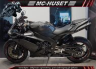 Yamaha YZF R1