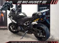 Suzuki GSXS 1000 GX