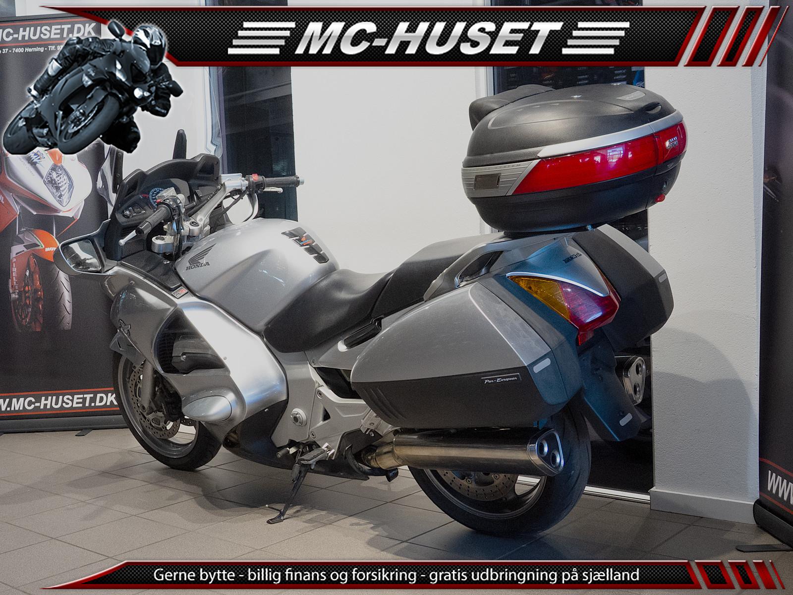 Honda ST 1300 Pan European