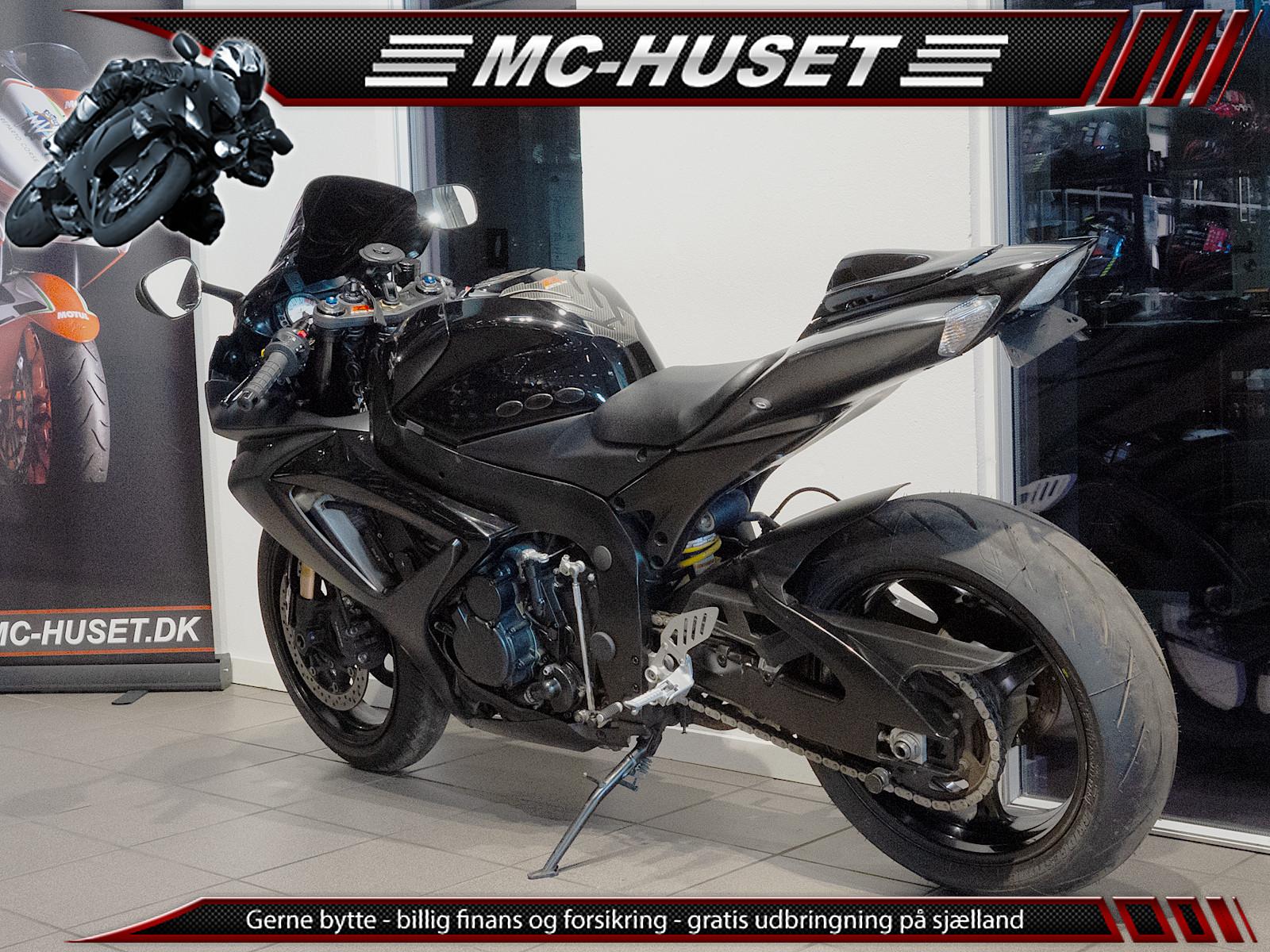 Suzuki GSXR 750