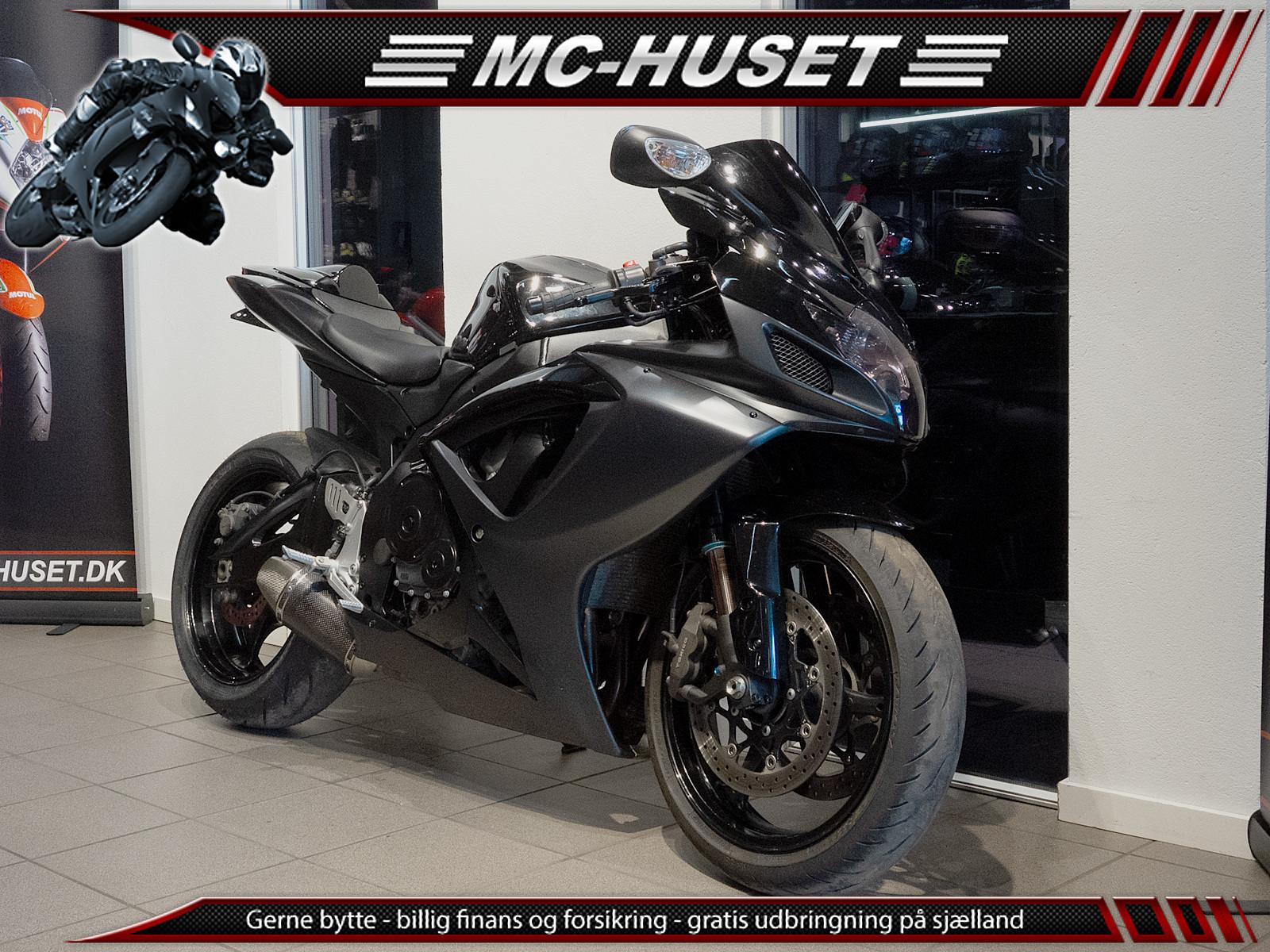 Suzuki GSXR 750