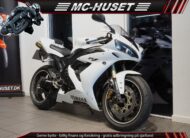 Yamaha YZF R1