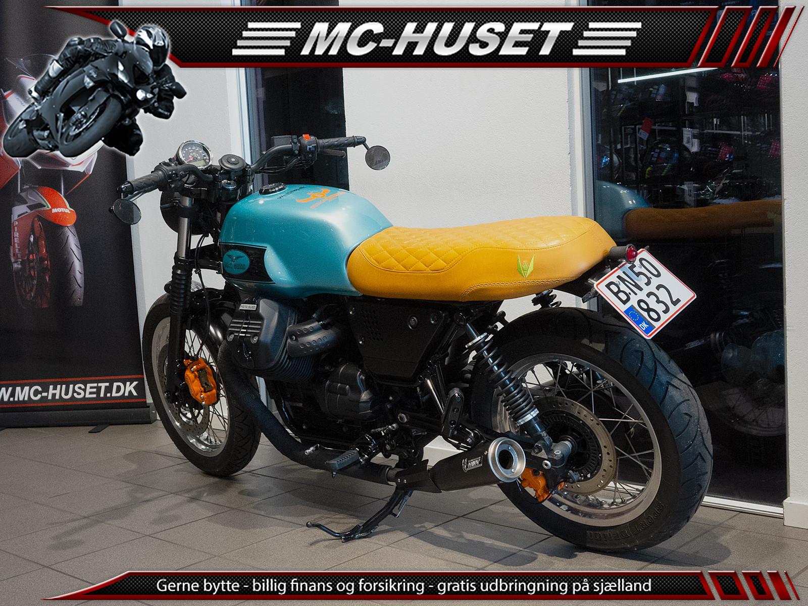 Moto Guzzi V7 III Stone