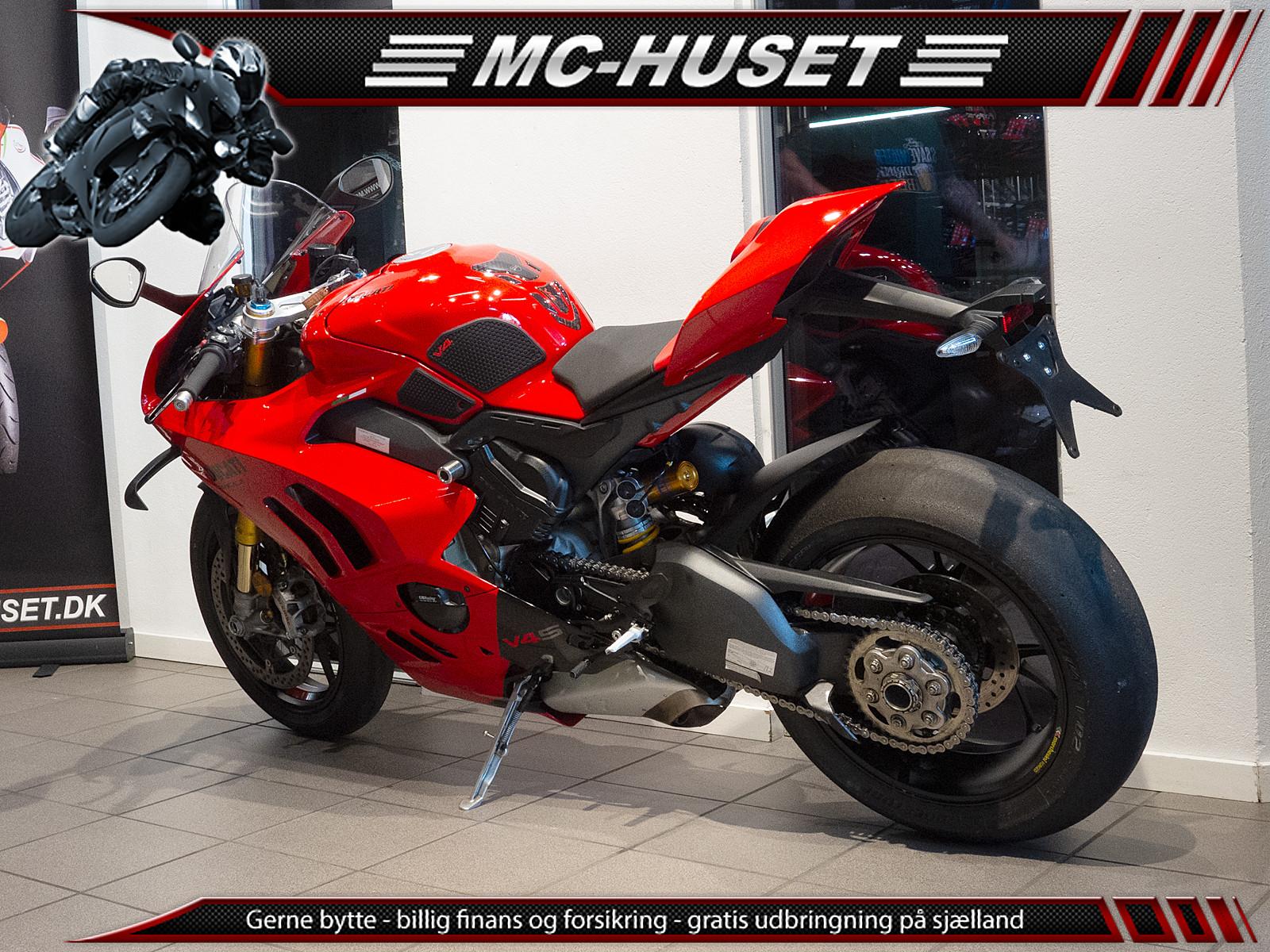 Ducati Panigale V4 S