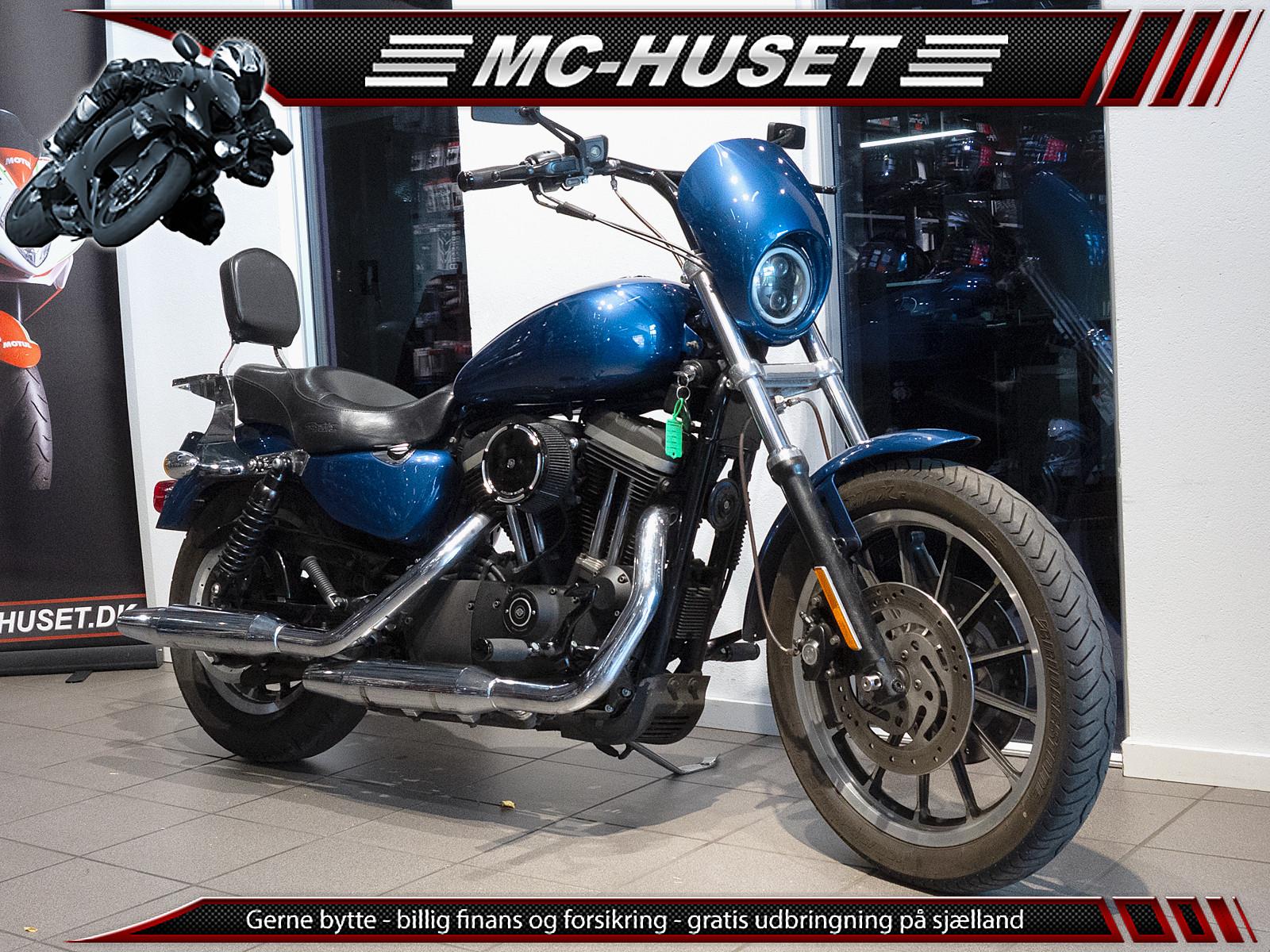 Harley-Davidson XL883R