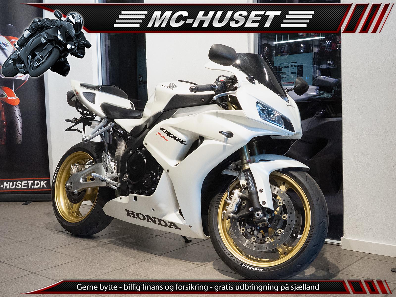 Honda CBR 1000 RR Fireblade