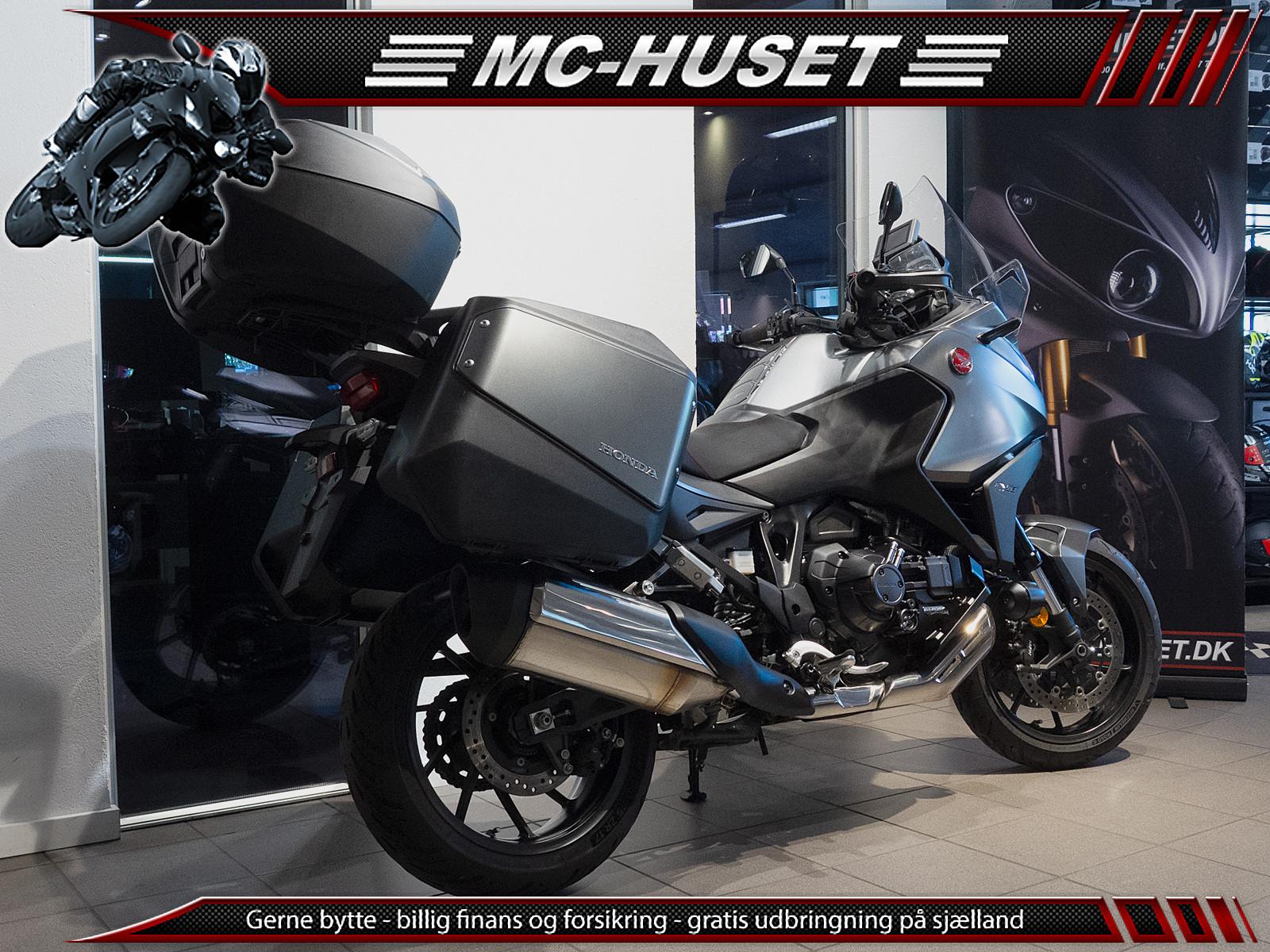 Honda NT 1100 D