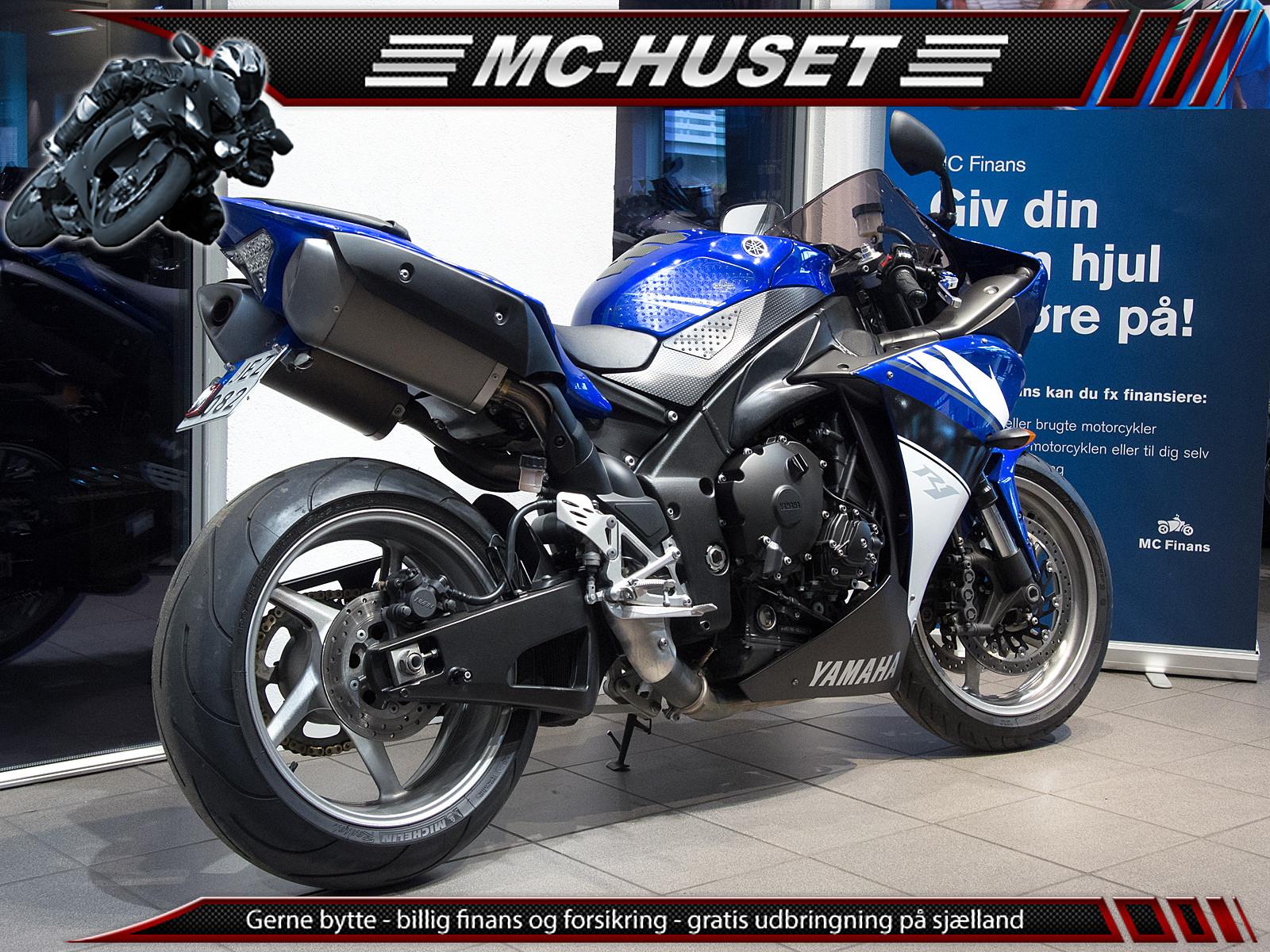 Yamaha YZF R1
