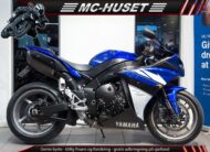 Yamaha YZF R1