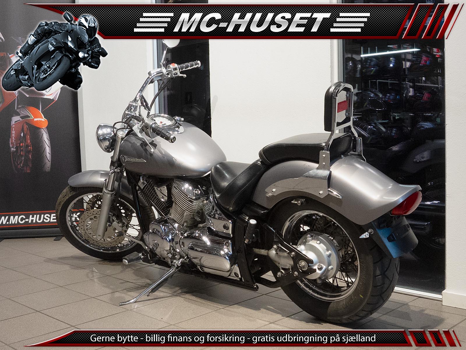 Yamaha XVS 1100 Drag Star
